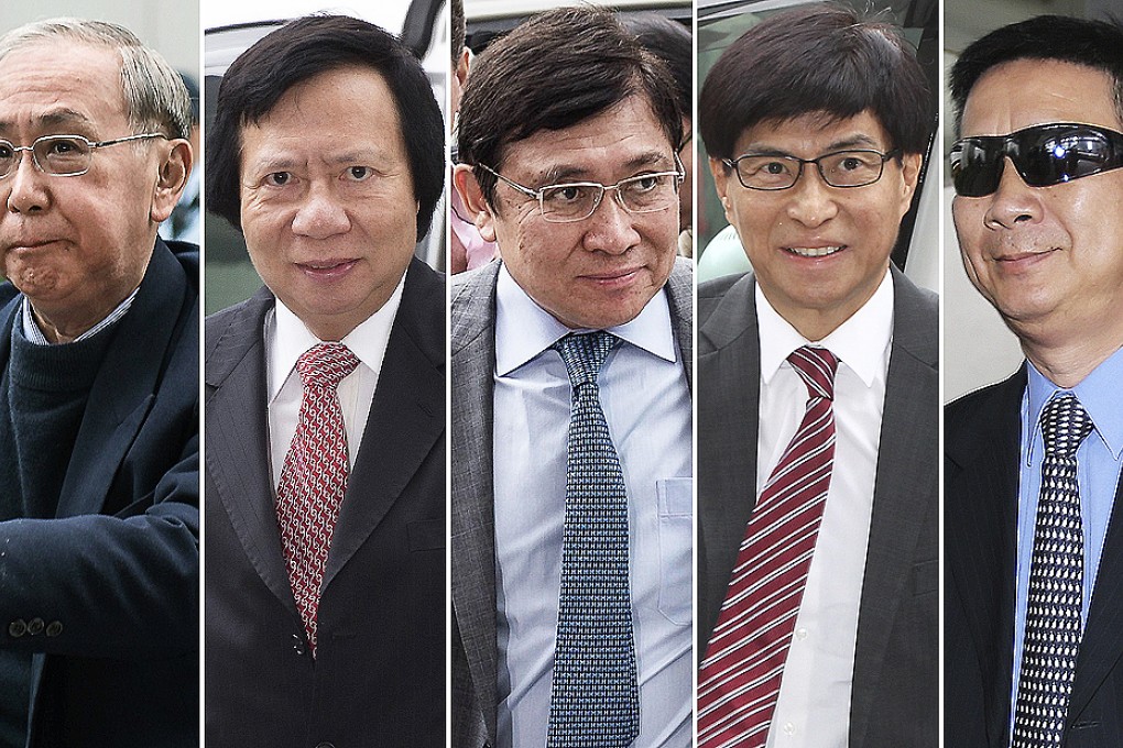 (From left) Former chief secretary Rafael Hui Si-yan, billionaire brothers Raymond Kwok Ping-luen, Thomas Kwok Ping-kwong, co-defendants Thomas Chan Kui-yuen, executive director of SHKP and former Hong Kong Stock Exchange official Francis Kwan Hung-sang, arrive at the court at the start of their trial. Photos: Reuters, AFP, SCMP