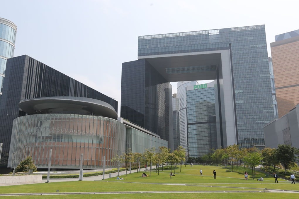 Civil service union calls for pay rise to match inflation