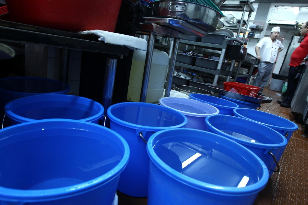 Sing Kee Seafood Restaurant, which has one Michelin star, makes sure customers will not be left high and dry. Photo: Jonathan Wong