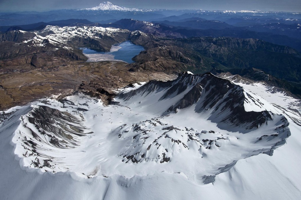 The south rim of Mount Saint Helens in Washington state, with Spirit Lake and Mount Rainier to the north. Photo: MCT