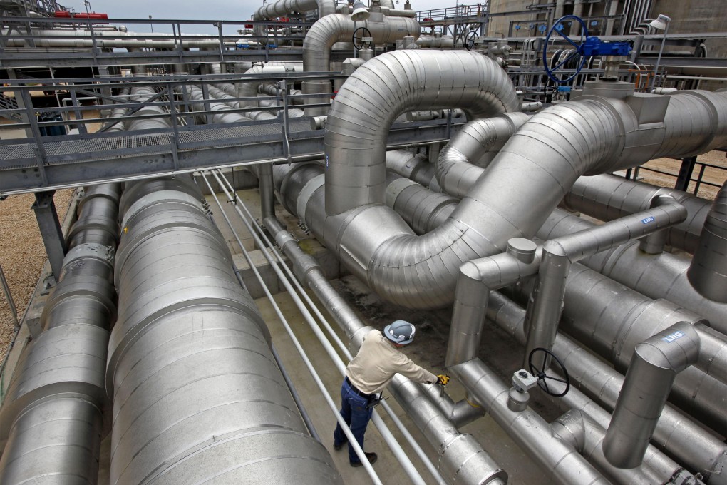 Large natural gas field discoveries on and offshore have prompted several countries to devise LNG export projects. Photo: Bloomberg