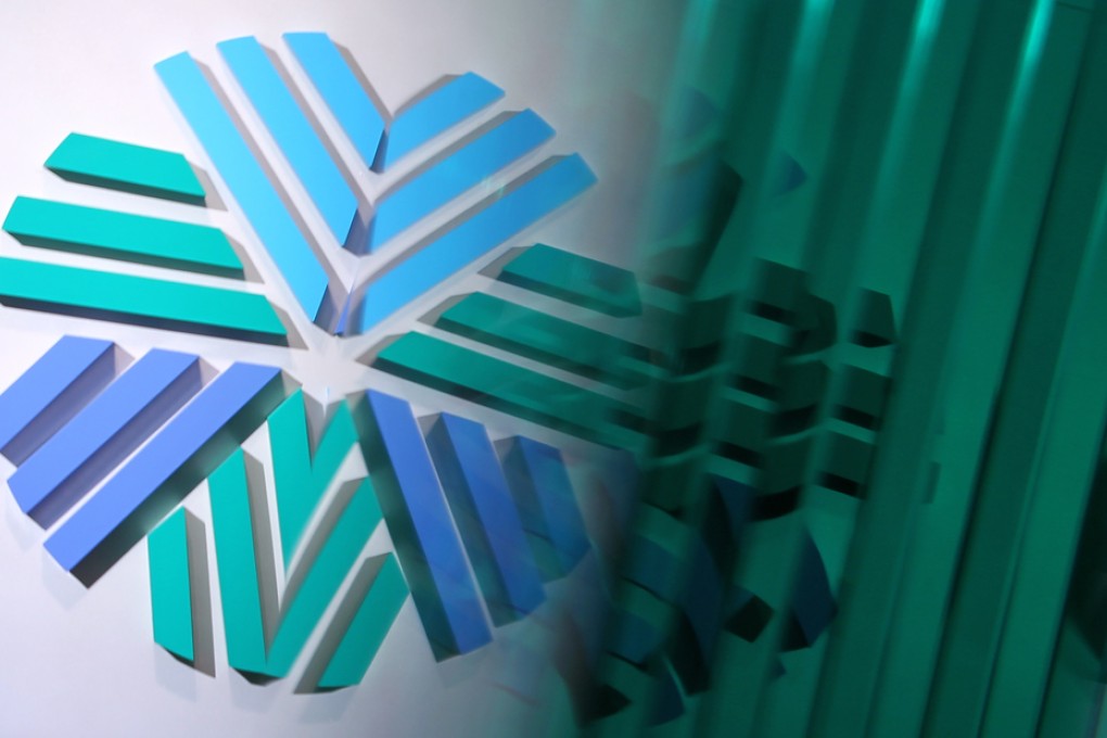 In Hong Kong, more than 6,000 candidates took the Level 1, 2, and 3 exams for CFA qualifications on Saturday.