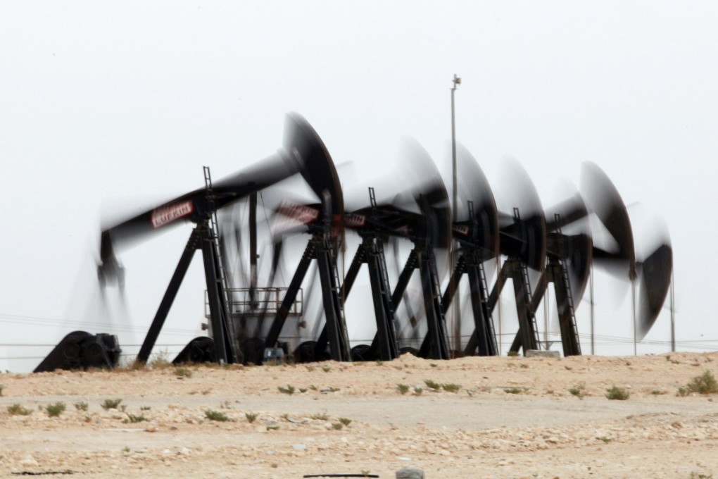 China bought more than 600,000 barrels a day of surplus crude oil in the first four months of this year, a record for that period, as it builds up reserves. Photo: AP