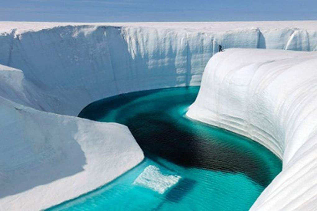 The melting and refreezing at the bottom of the ice sheet has been under way for hundreds of thousands of years.