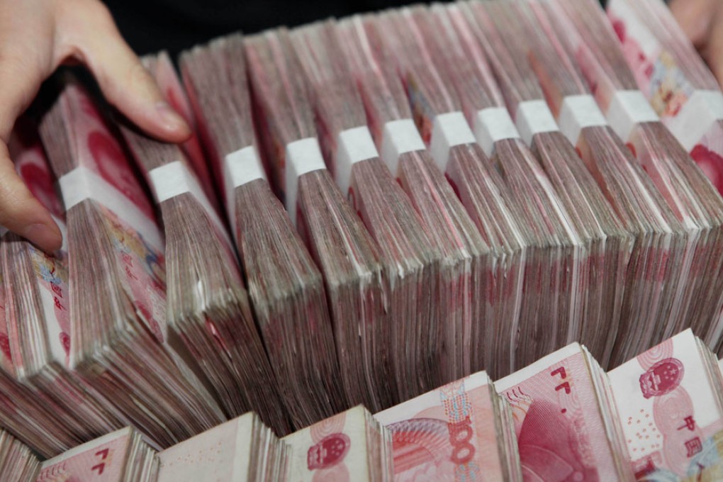 The pound is the fifth major currency to trade directly against the yuan. Photo: AFP