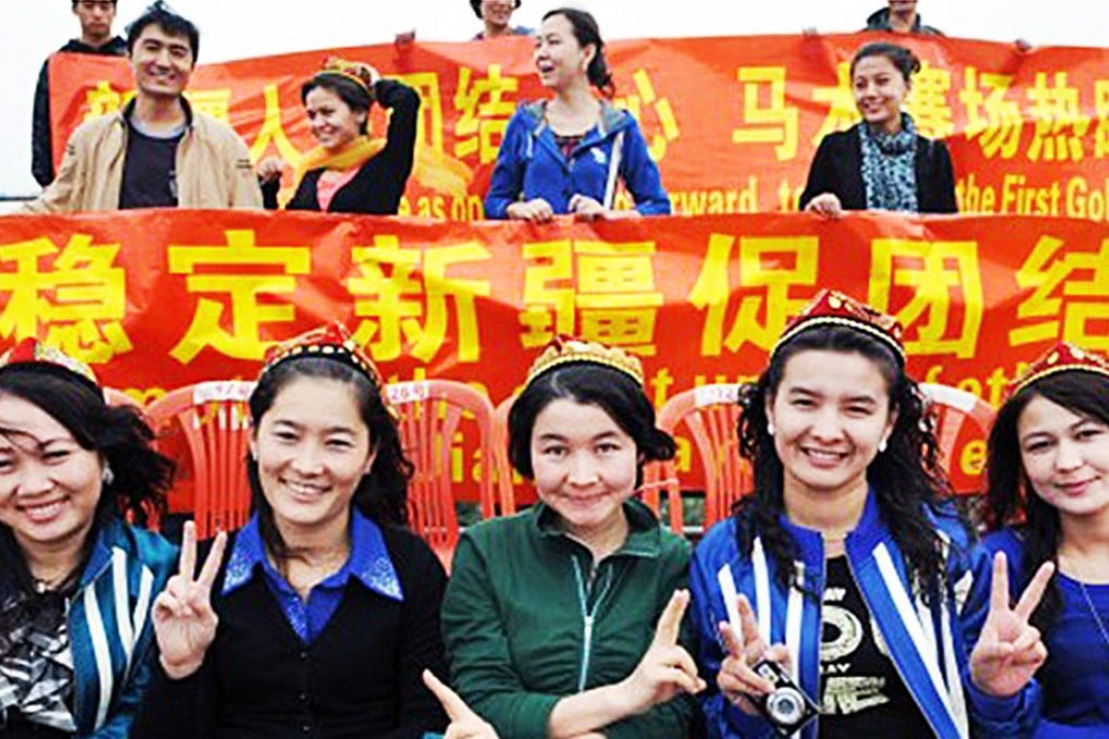 Uygur university students in Kashgar, Xinjiang. Photo: Weibo