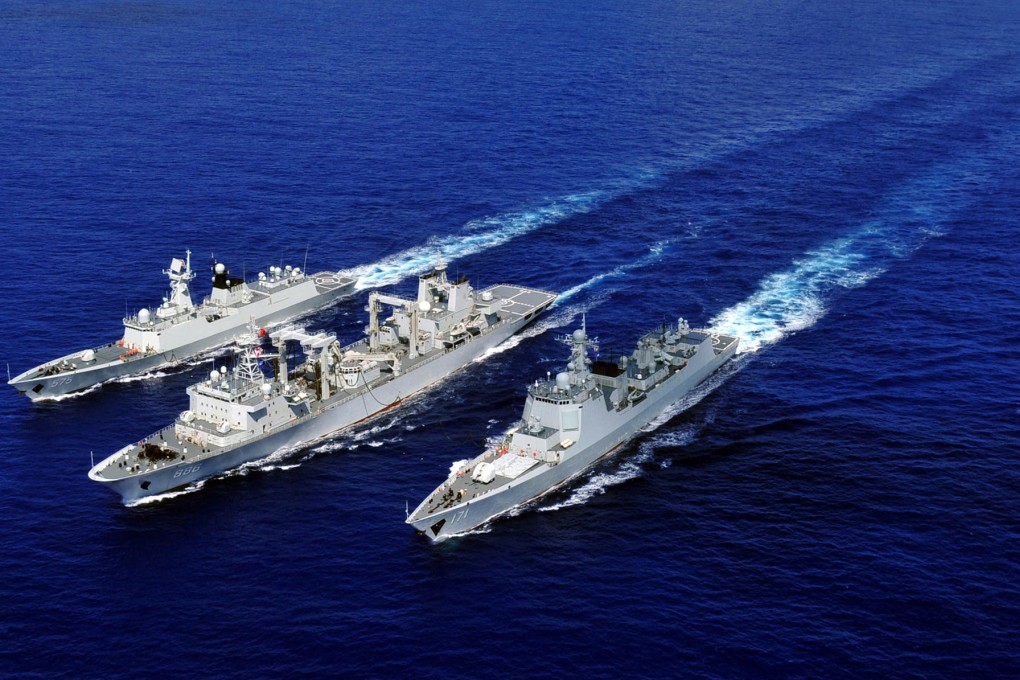 Missile frigate Yueyang (left), oiler Qiandaohu and missile destroyer Haikou will participate in the Rimpac naval manoeuvres. Photo: Xinhua