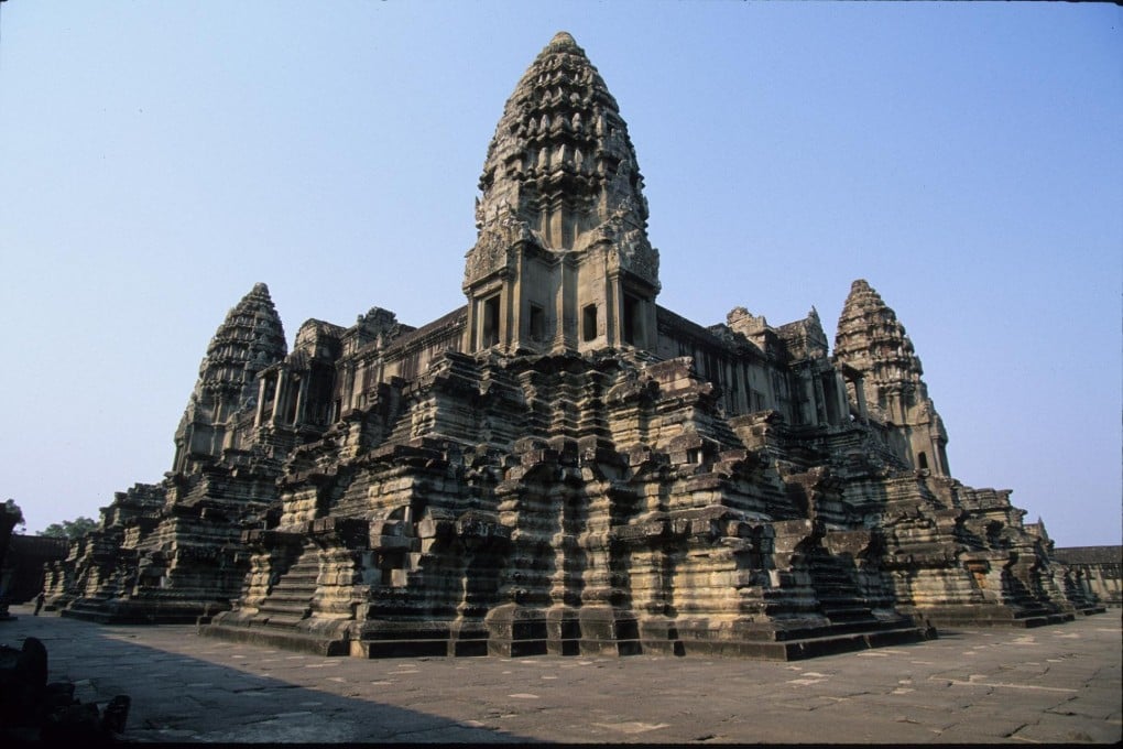 Previously unnoticed by tourists and archaeologists, centuries-old images have been discovered on walls at Angkor Wat. Photo: Keith Mundy