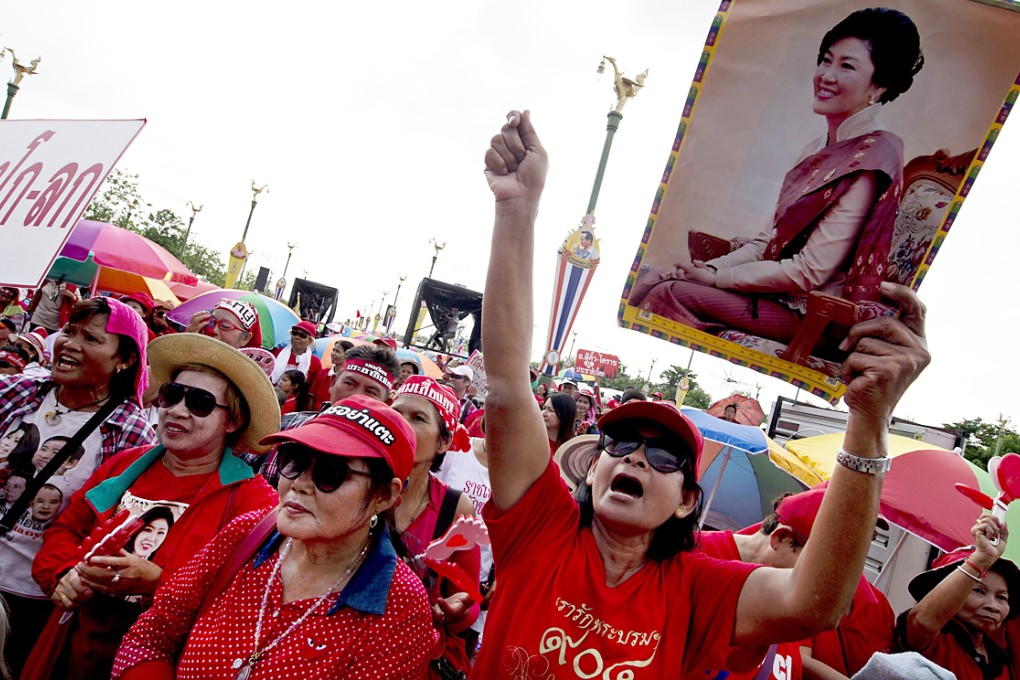 Thai pro-government "Red Shirt" protesters. Thailand’s military court has issued an arrest warrant for the spokesman of the "Red Shirt" movement. Photo: AFP