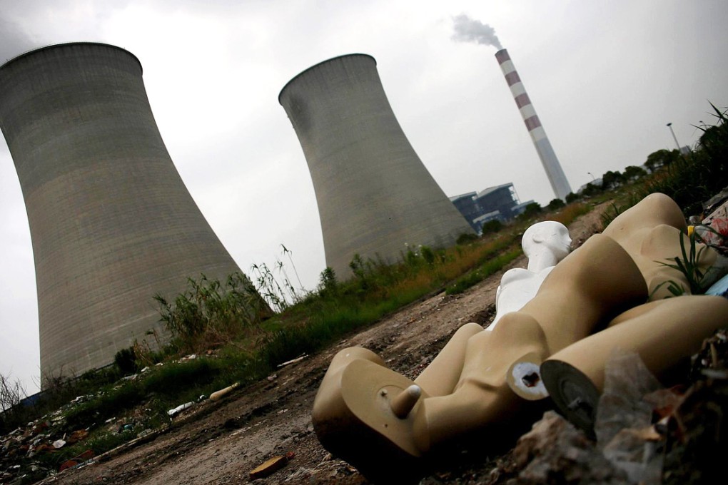 Rubbish dumped in a rural part of Shanghai. Photo: EPA