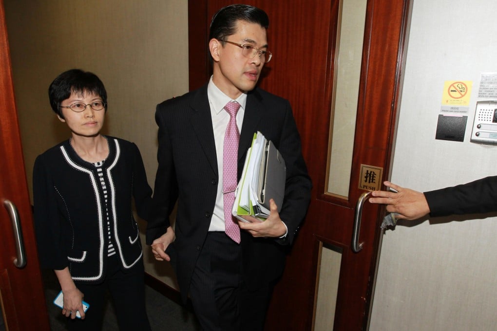 Professor Yu Cheuk-man, with his wife Joan Ng Siu-king, may be reinstated to perform "simple procedures". Photo: Edward Wong