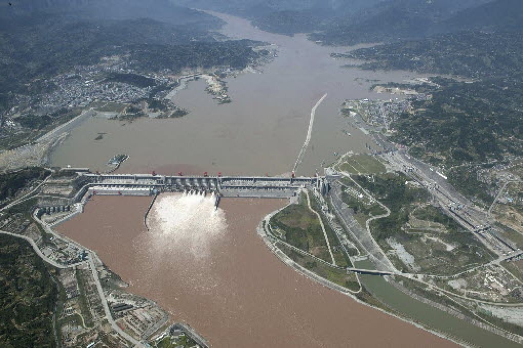 An aerial view of the Three Gorges Dam, on the middle reaches of the Yangtze River, which is causing environmental damage near Shanghai. Photo: Reuters