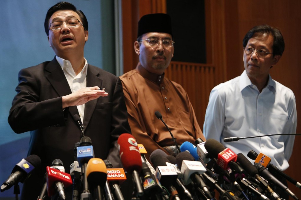 Malaysian Transport Minister Liow Tiong Lai (left) said earlier that the Montreal-based International Civil Aviation Organisation (ICAO) had shut the route.