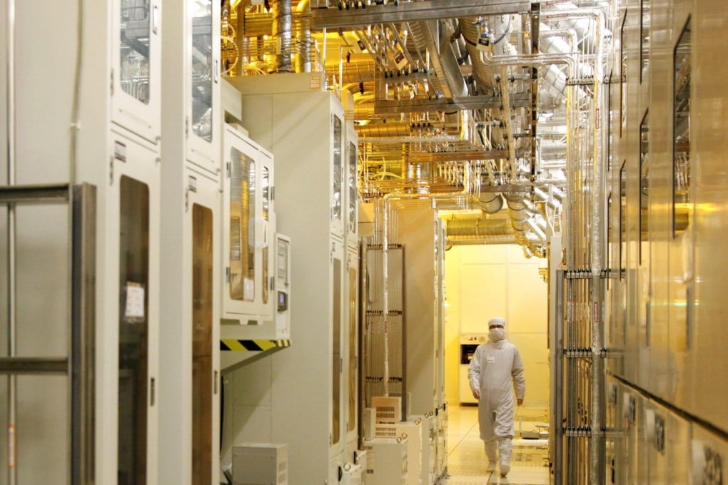 Improvements in production capacity and cost control led SMIC to increase guidance for second quarter gross margins. Photo: Bloomberg