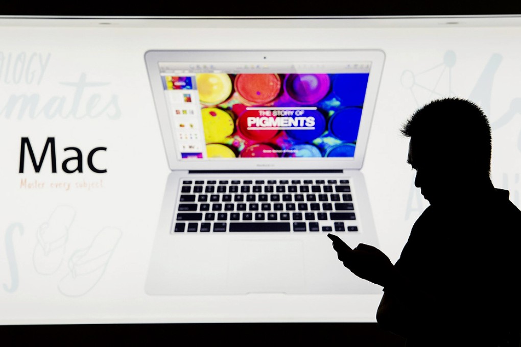 Apple sold 1.8 million computers in China last year as iPhone buyers bought Macs. Photo: Bloomberg