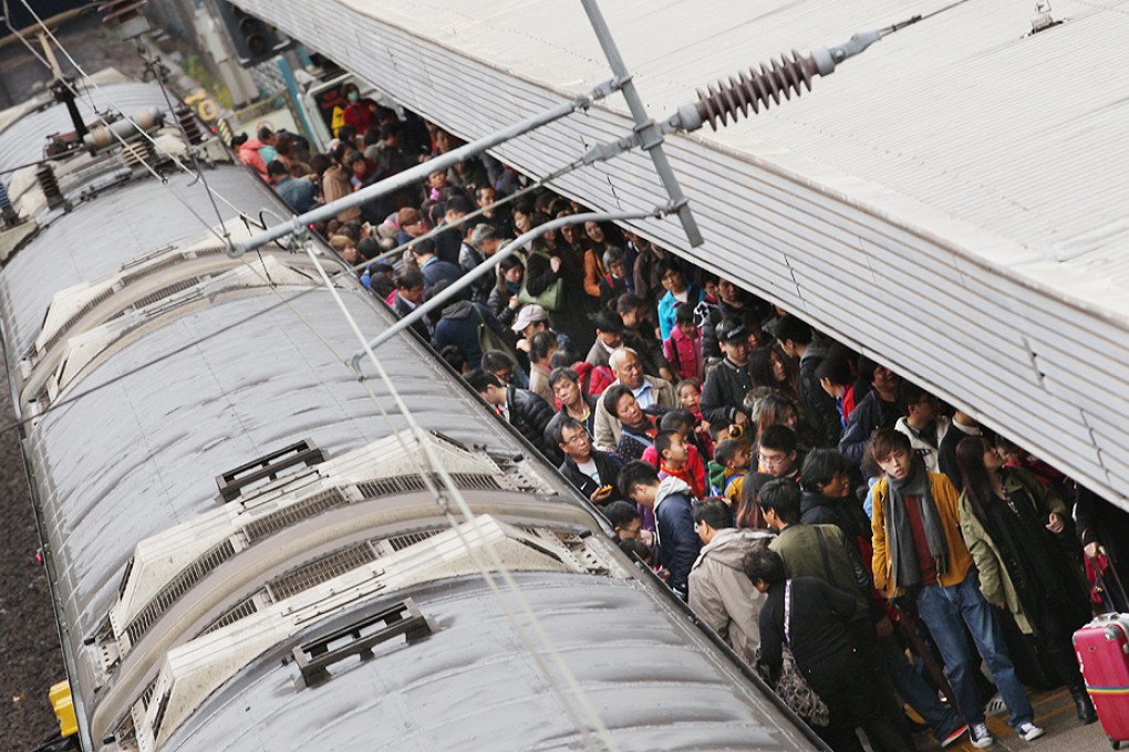 Services back to normal on the Kwun Tong Line yesterday.