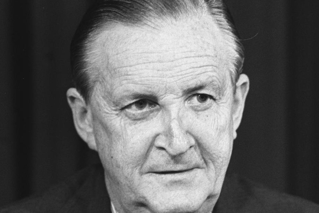 Murray MacLehose realised the handover was inevitable.