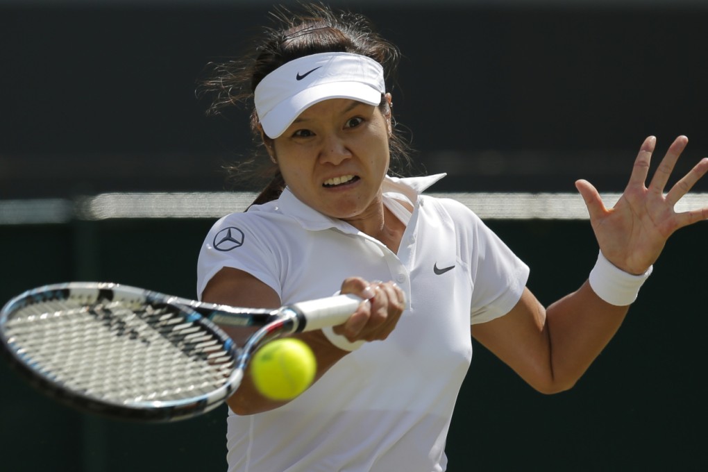 In June, Li Na bowed out of Wimbledon in the third round. She has been struggling with a knee problem since March. Photo: AP