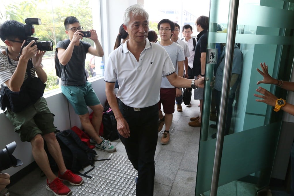 Leung Yiu-chung arrives at Central police station. Photo: Sam Tsang