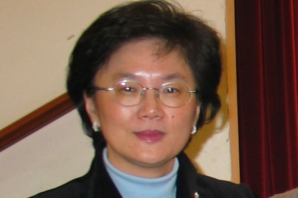 Women's Commission chairwoman Stella Lau Kun Lai-kuen refuted charges that people running the commission have been reduced to attending cocktail parties and receptions.