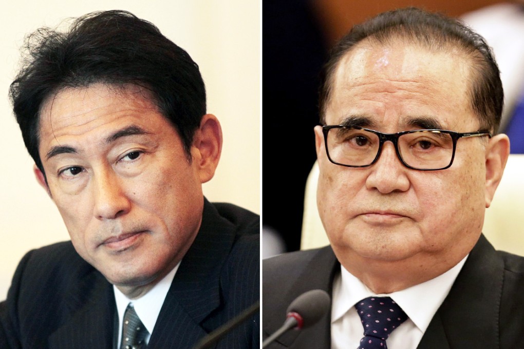 Japanese Foreign Minister Fumio Kishida and North Korean Foreign Minister Ri Su-yong had informal talks in Myanmar. Photos: AP, EPA