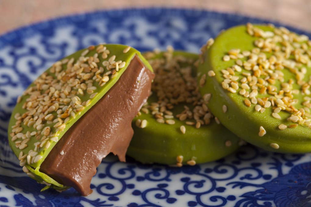 Mott 32's chocolate mousse