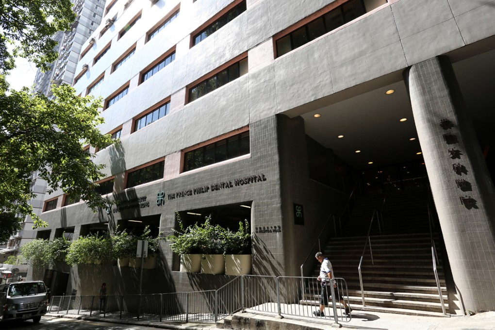 Documents show that the water supply for one of Prince Philip Dental Hospital's five clinics was "heavily contaminated" with bacteria between February and June.