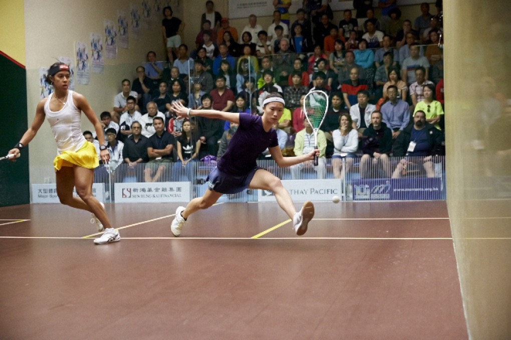 Joey Chan stretches to return to Nicol David in the quarter-finals of the Hong Kong Open. Photo: SCMP Pictures