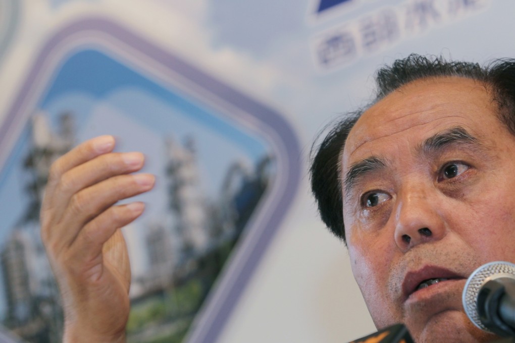 West China Cement, headed by chairman Zhang Jimin, has raised US$400 million in a five-year bond deal. Photo: K. Y. Cheng