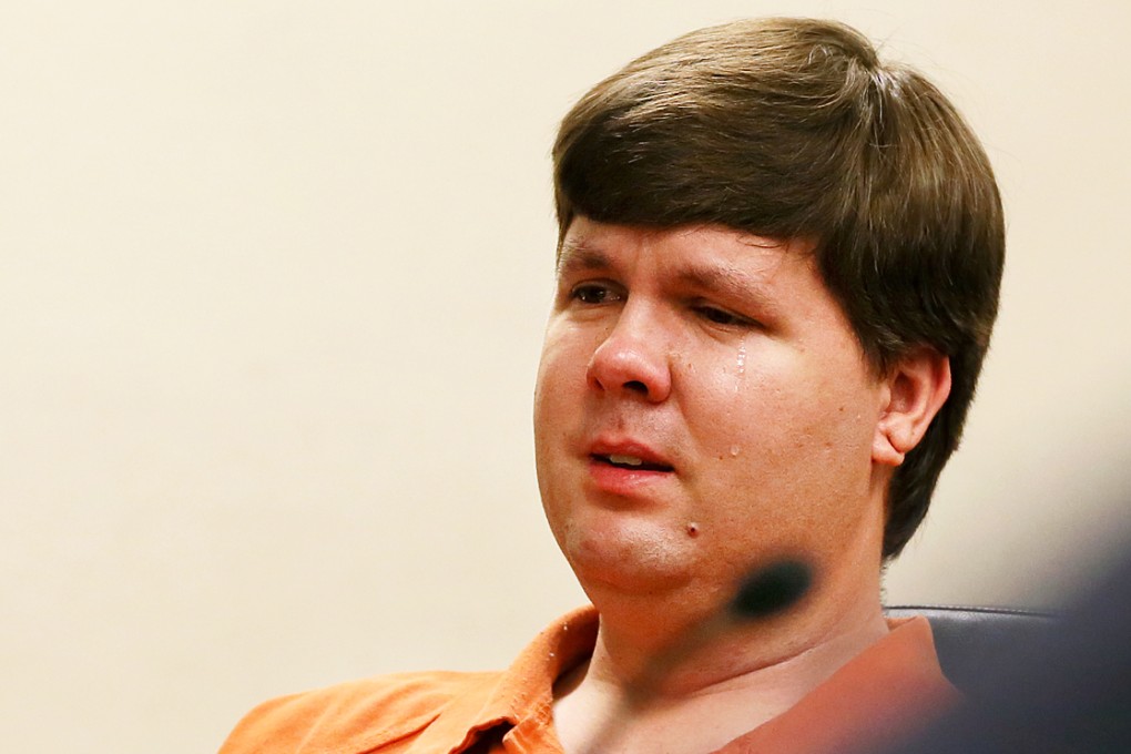 Justin Ross Harris weeps as he sits at his bond hearing in Cobb County Magistrate Court in Marietta, Georgia. Photo: AP