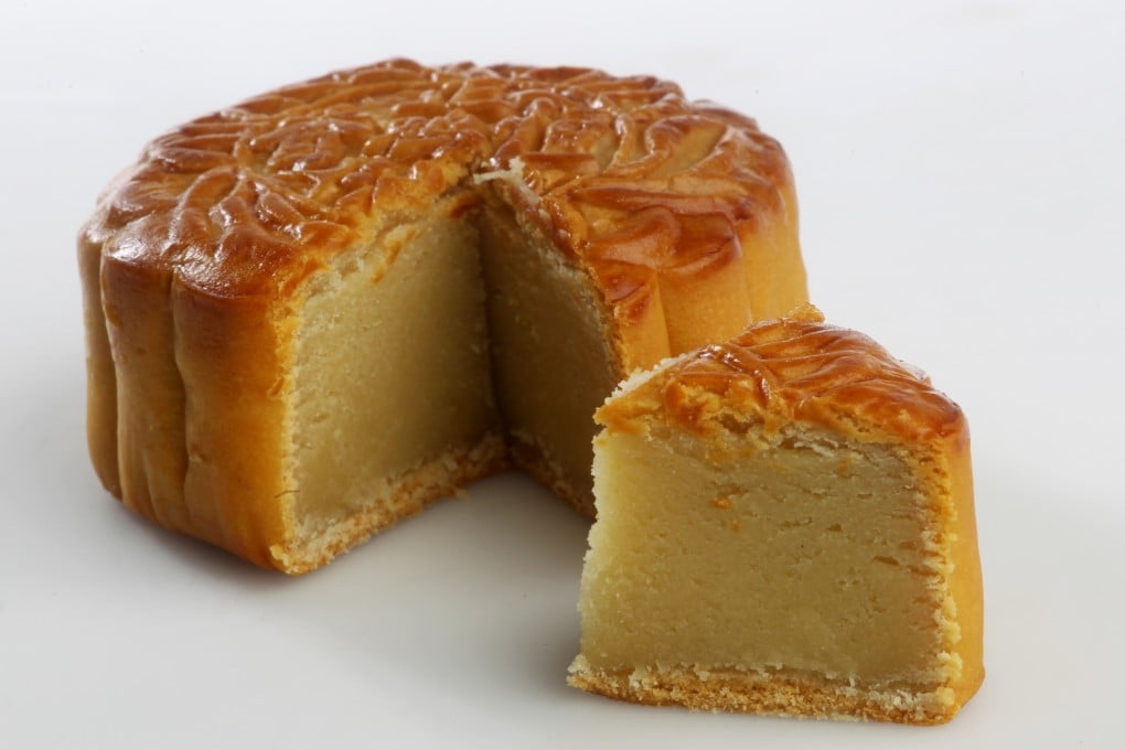 This year’s focus on frugality – including the restriction on mooncakes and other tradition gifts – led to widespread complaints. Photo: SCMP Pictures