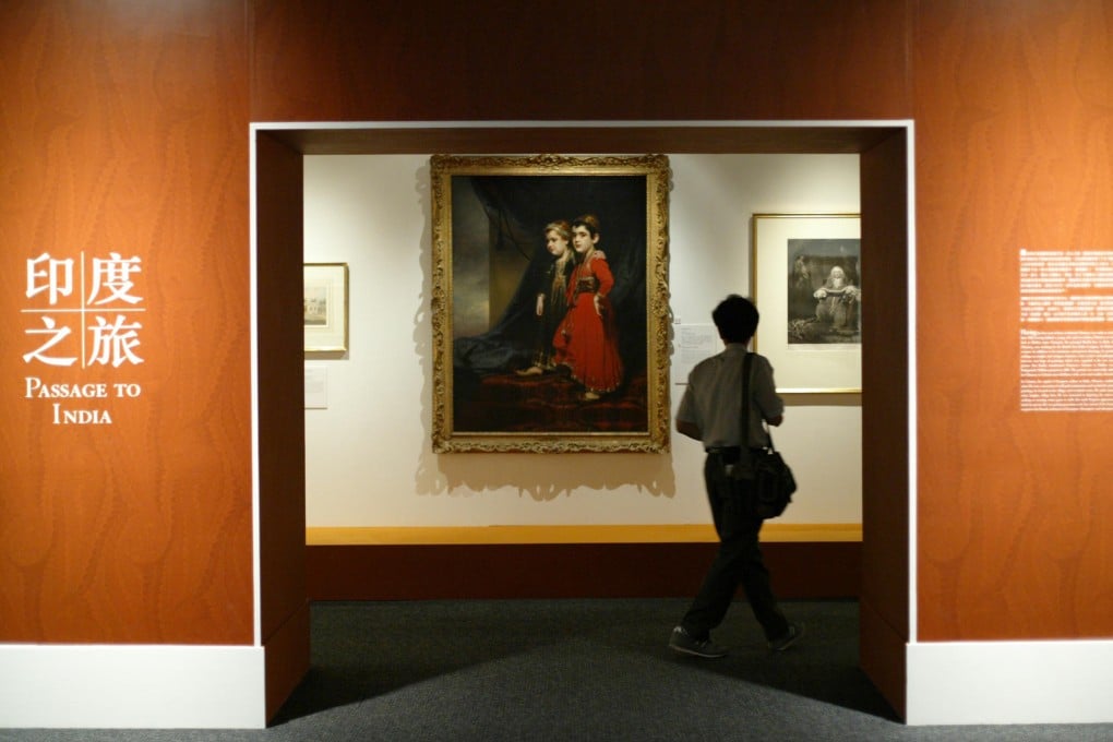 Visitors told museum is about to close. Photo: K. Y. Cheng