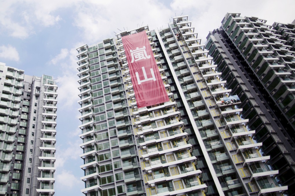 Tiny flats at Mont Vert in Tai Po, including one as small as 177 sq ft, were sold for HK$1.77 million to HK$2.15 million. Photo: Bloomberg