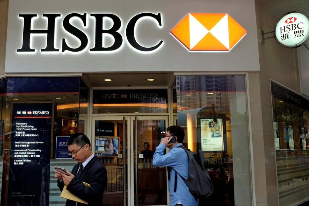 HSBC will issue a perpetual subordinated convertible bond in a bid to raise €1.5 billion (HK$15 billion). Photo: AP