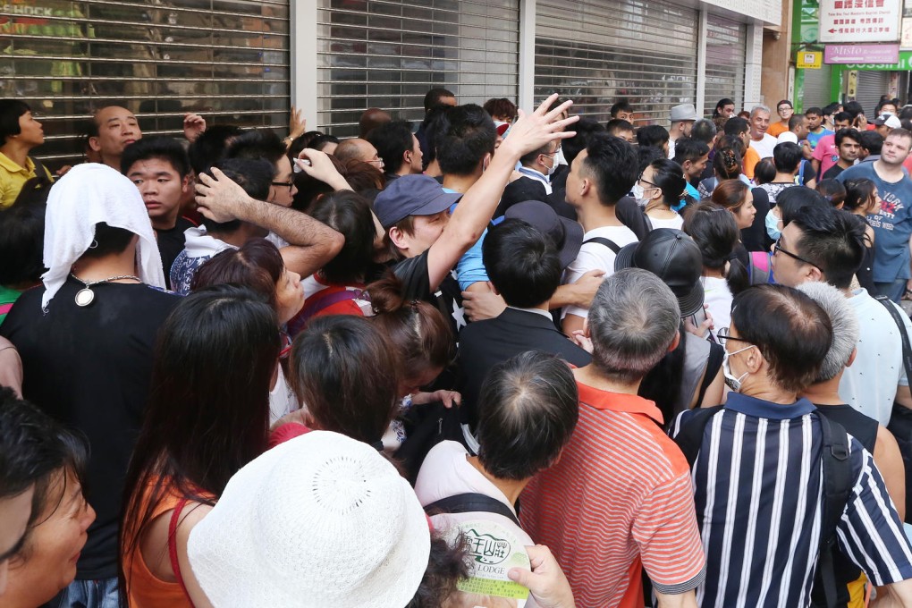 The iPhone 6 and iPhone 6 Plus models hit shop shelves in Hong Kong last week. Photo: Sam Tsang
