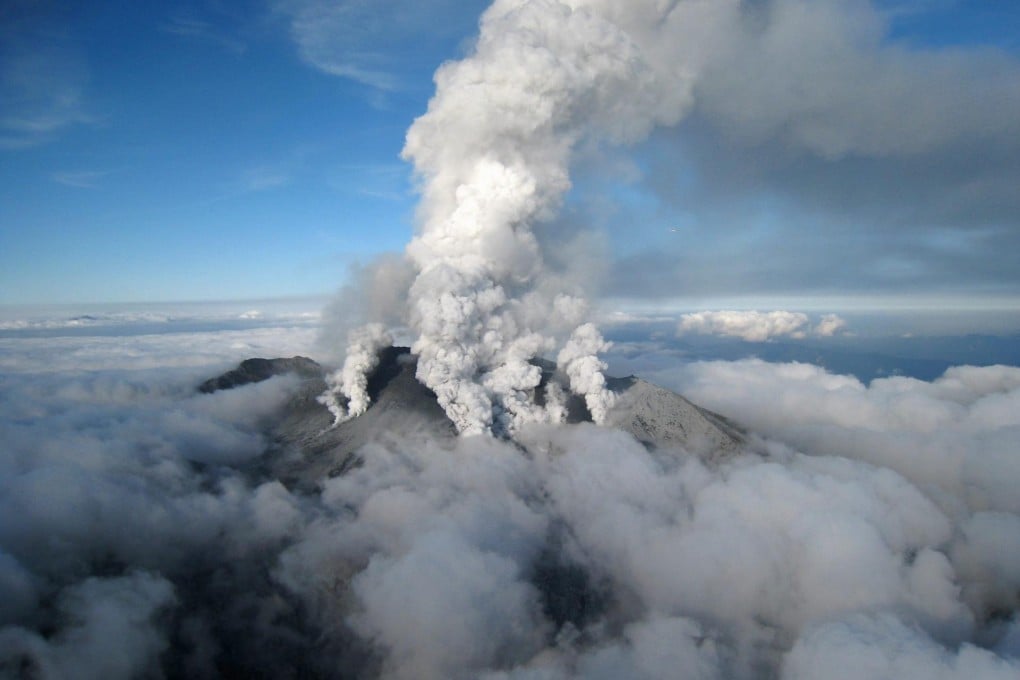 The eruption of Mount Ontake surprised everyone. Photo: EPA