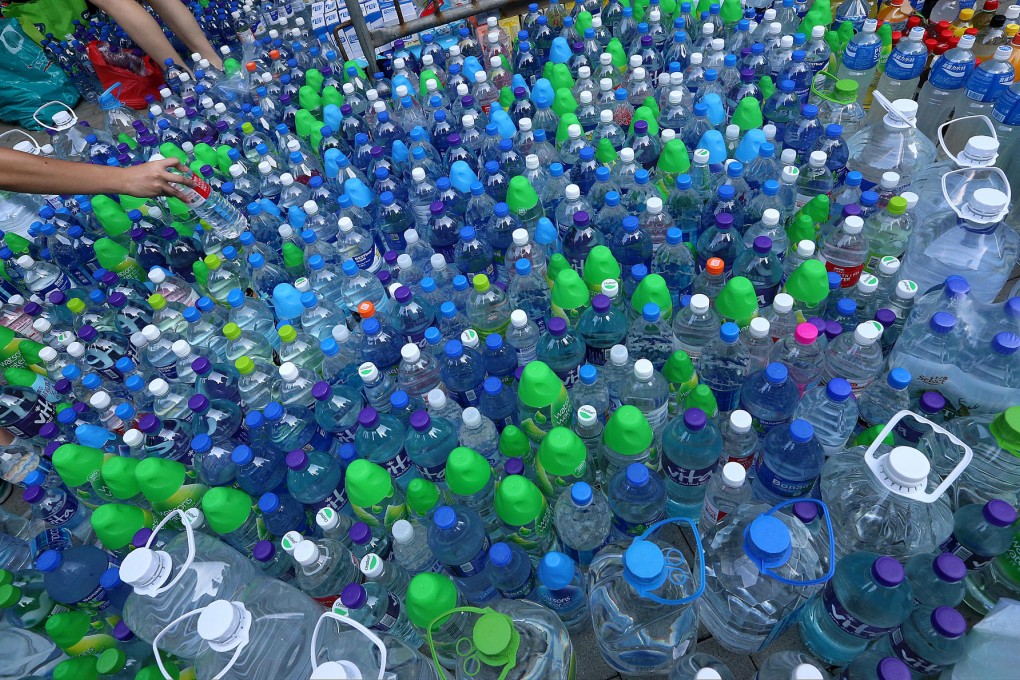 Some protesters transport supplies, some manage them, some recycle them. Photo: David Wong