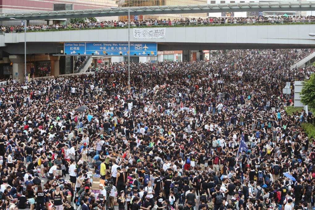 Pro-democracy protesters gather in Admiralty. Photo: Staff Photographer
