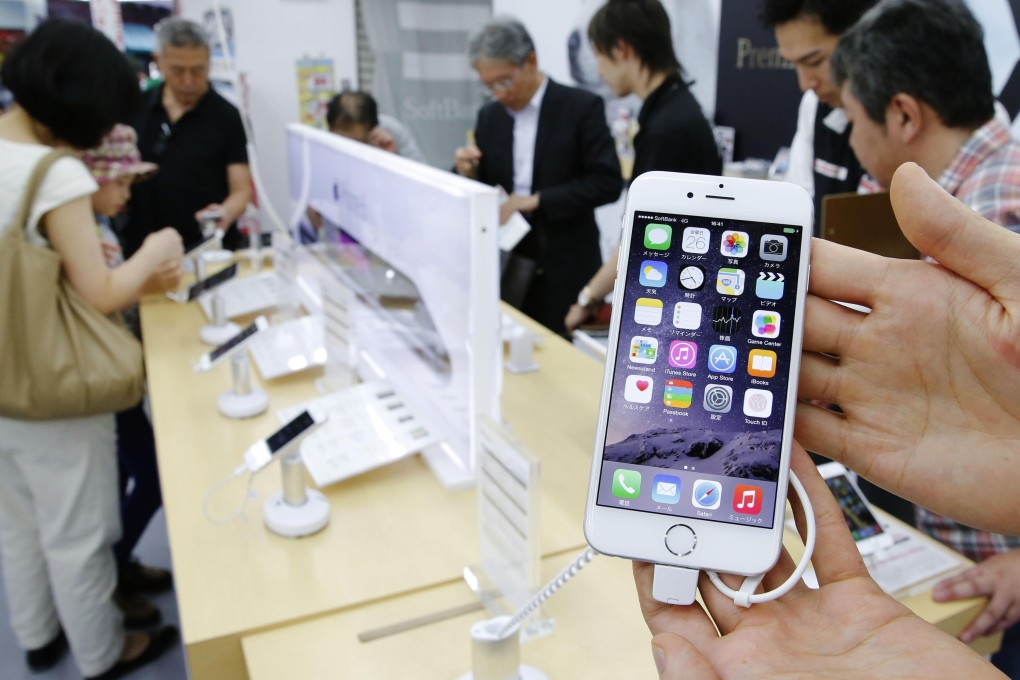 Apple sold a record 10 million units of the iPhone 6 models in the first weekend after their launch, which excluded China. Photo: Kyodo