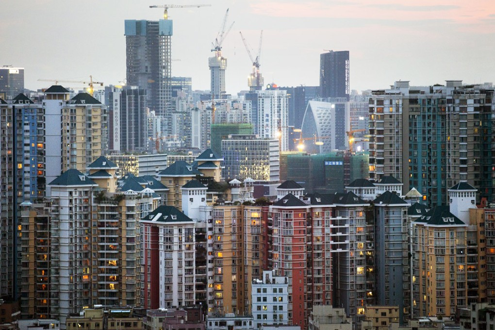 Average home price across 100 major cities tracked by the China Index Academy fell for the fifth straight month to 10,672 yuan (HK$13,484) per square metre with the exception of Shenzhen (above).