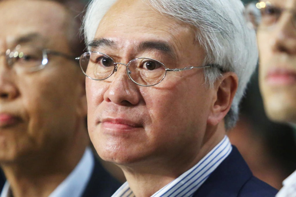 State television continues to run reports on Occupy Central on its evening news, including interviews with local opponent Robert Chow Yung (pictured). Photo: Sam Tsang
