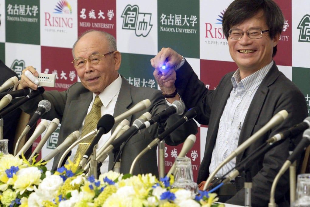 Nobel laureates Isamu Akasaki and Hiroshi Amano. Photo: AP