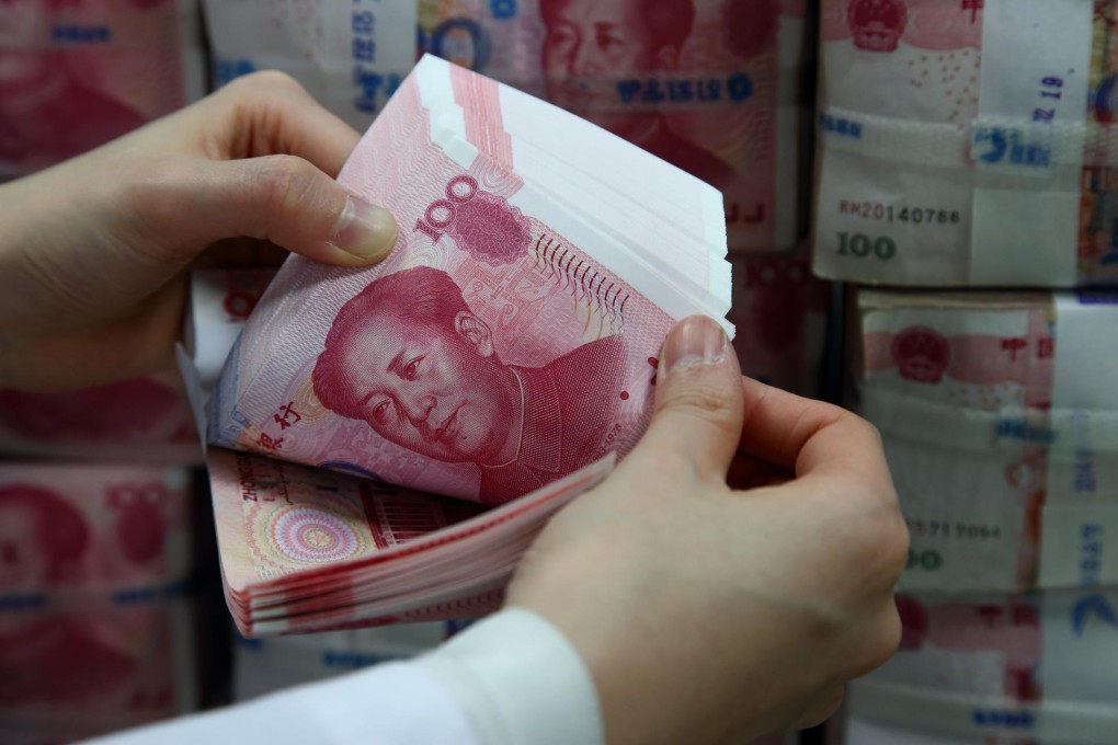 Mainland banks issued 857.2 billion yuan worth of new yuan loans last month after credit supply tumbled in July. Photo: Bloomberg