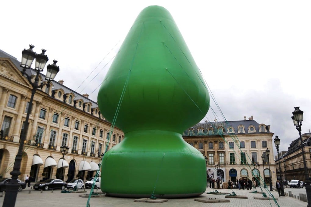 The sculpture in all its glory. Photo: Reuters