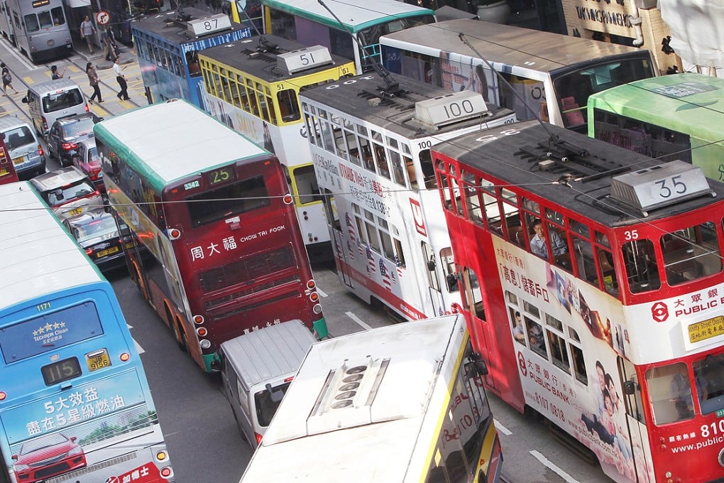 A street in Central is packed with traffic. Photo: David Wong