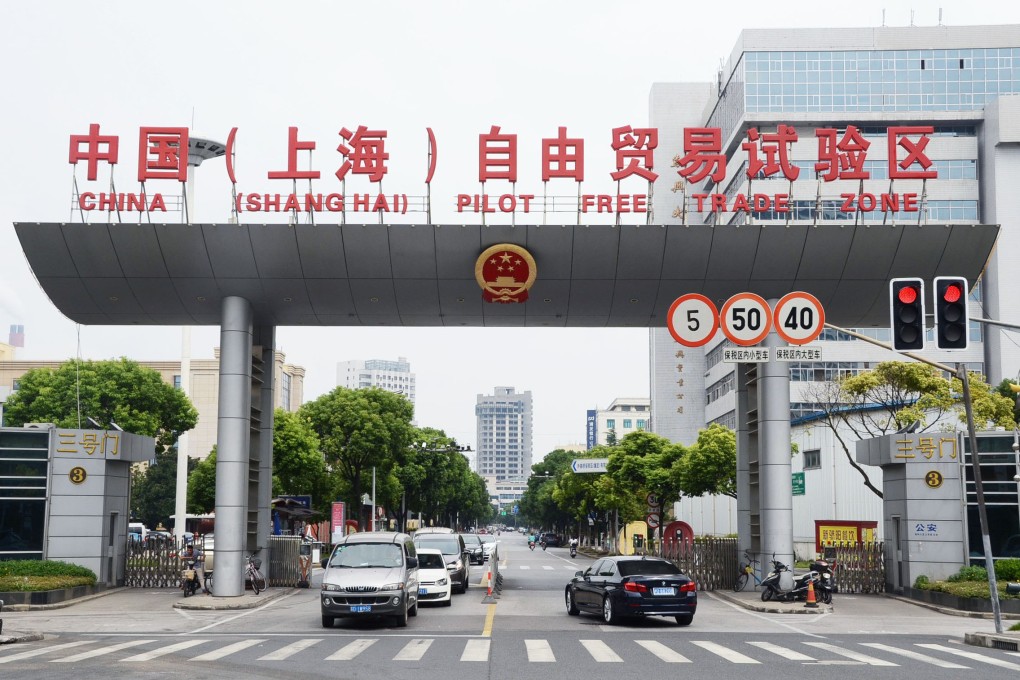 Xi Jinping fluffs lines in sticking to FTZ script