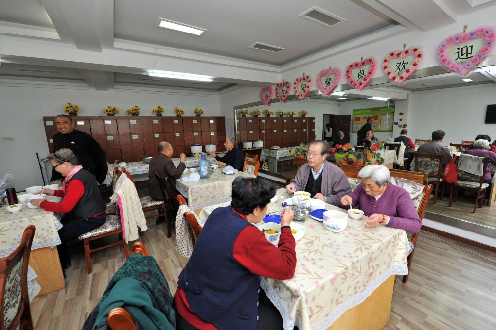 A home for elderly people in Shenyang has been accused of feeding sleeping pills to an 86-year-old woman on her first night in the facility, Dahe Daily reports. Photo: Xinhua