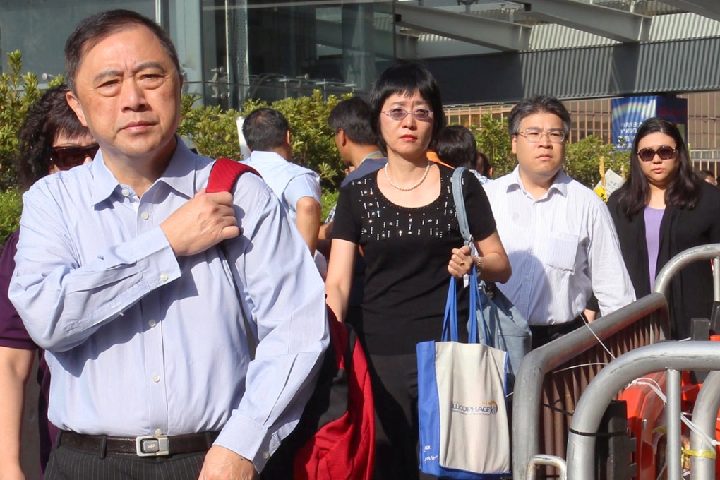 Union leaders expressed concern that the recommendation could harm the morale of civil servants in the junior and middle salary bands. Photo: May Tse