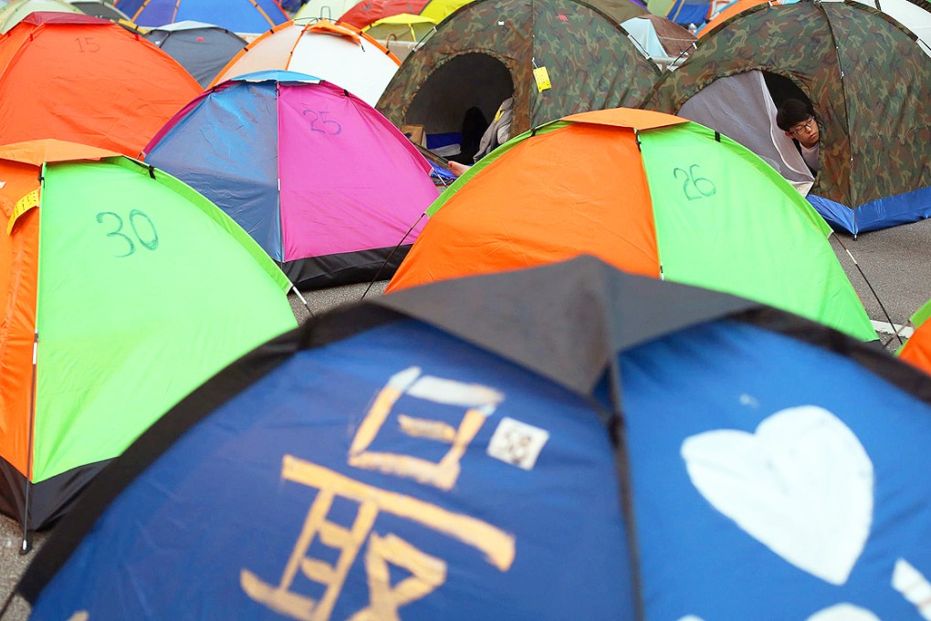 Protesters' tents on Connaught Road Central in Admiralty. Photo: Sam Tsang