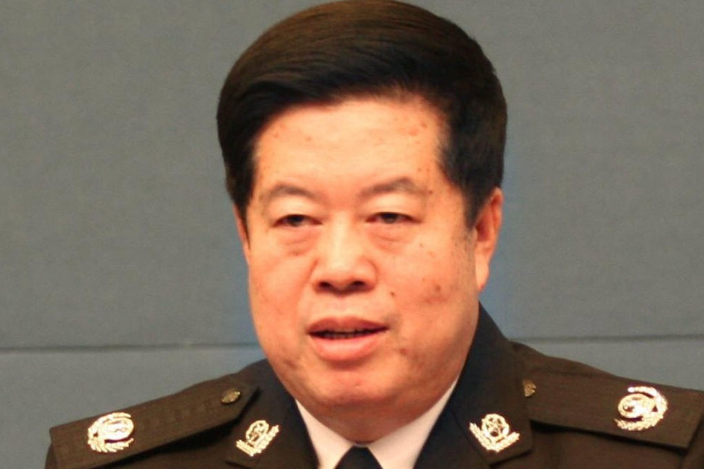 Liu Jinguo is described by others as hard-working and thrifty.
